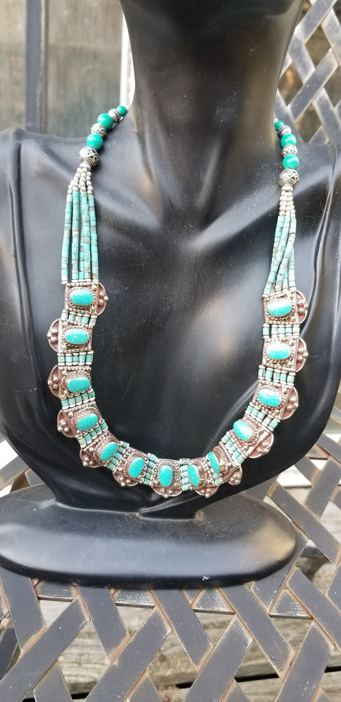 Turquoise Stone, Silver Link Collar Necklace - Aimeescloset.com