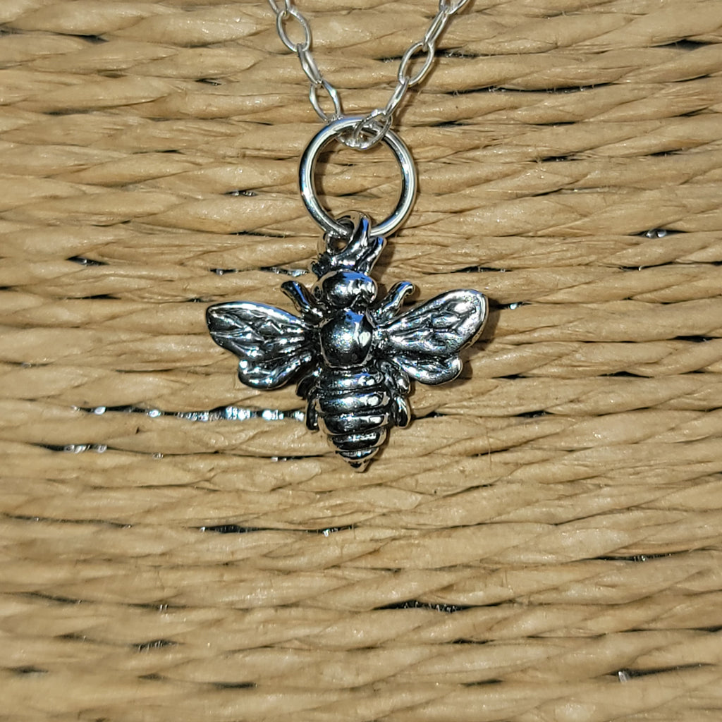 Tiny Sterling  Silver Bee Pendant - Aimeescloset.com