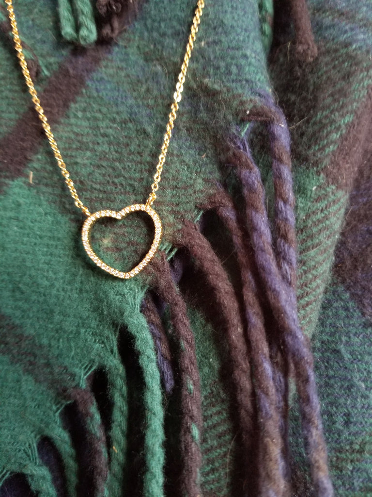 Gold Metal Heart Necklace With Chain - Aimeescloset.com