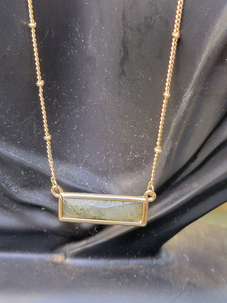 Smoky Green Labradorite and gold Necklace - Aimeescloset.com
