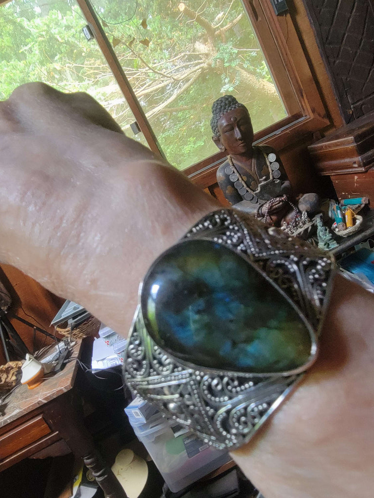 Sterling Cuff With Labradorite - Aimeescloset.com